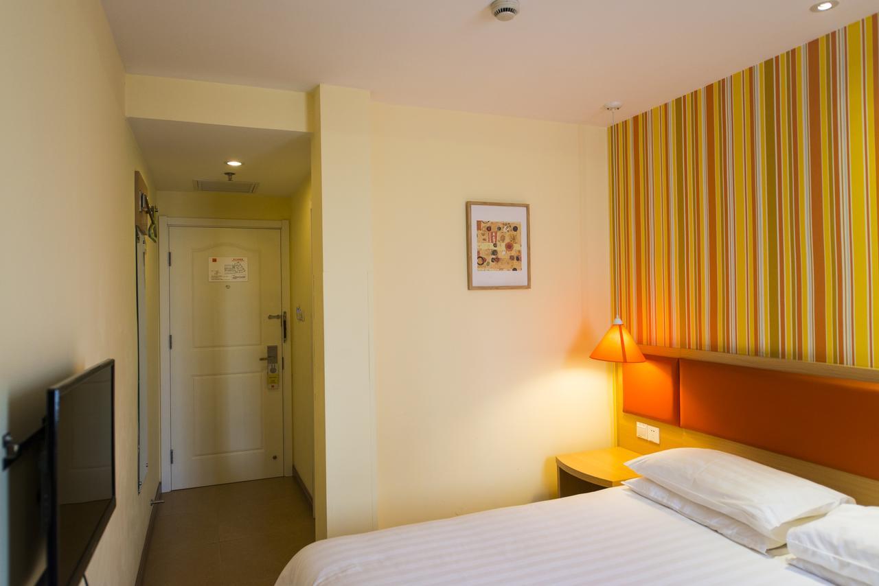 Home Inn Shanghai Lujiabang Road Metro Station 외부 사진
